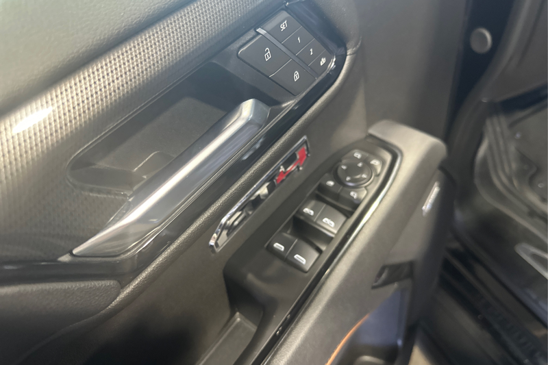2025 GMC Sierra 1500 — photo 31 of 35