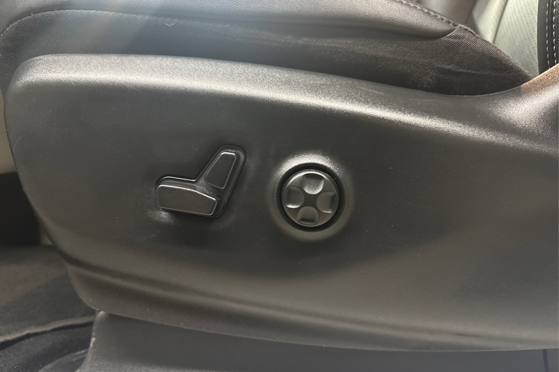 2024 Chrysler Pacifica — photo 32 de 34