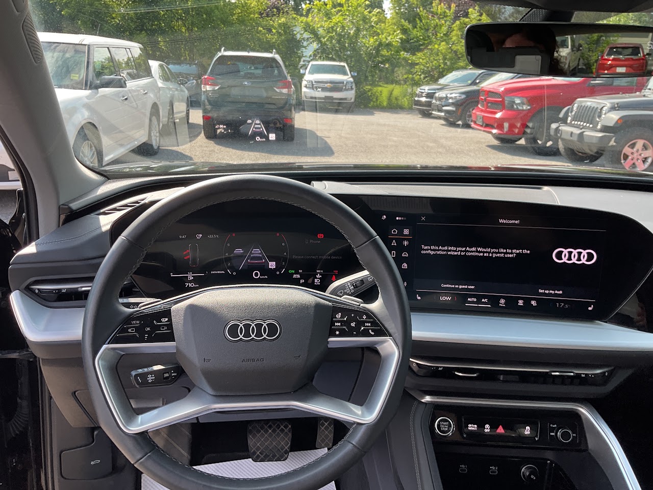 2025 Audi Q5 — photo 24 of 34