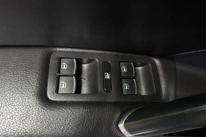 2022 Volkswagen Passat — photo 30 de 33