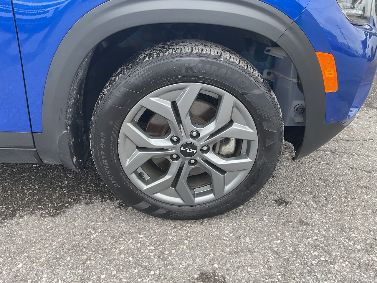 2025 Kia Seltos — photo 12 of 34