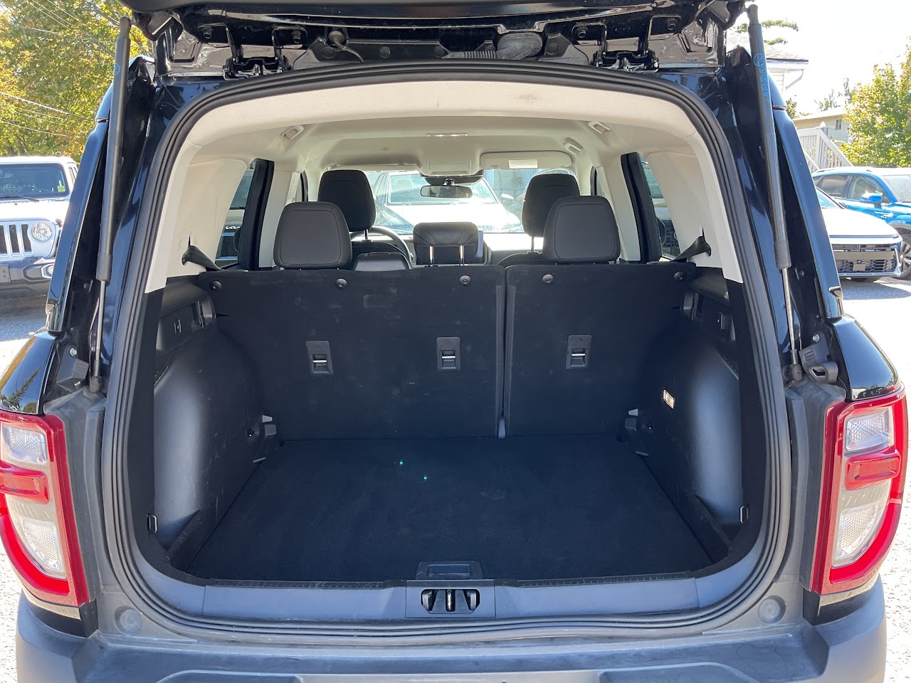 2025 Ford Bronco Sport — photo 10 of 34