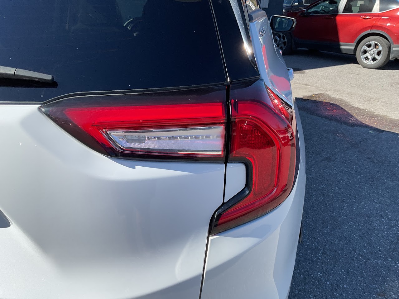 2024 GMC Terrain — photo 21 of 34