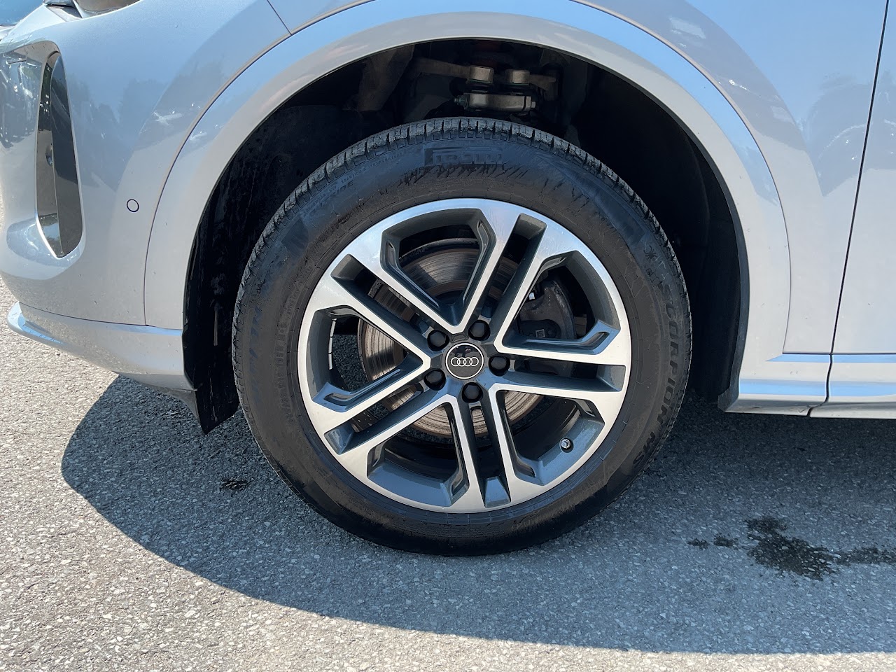 2025 Audi Q5 — photo 9 of 33