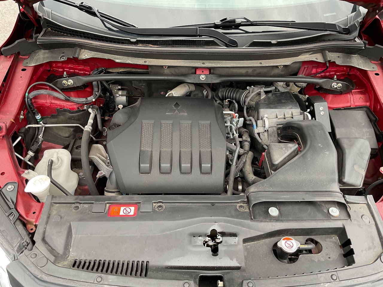 2023 Mitsubishi Eclipse Cross — photo 31 of 32