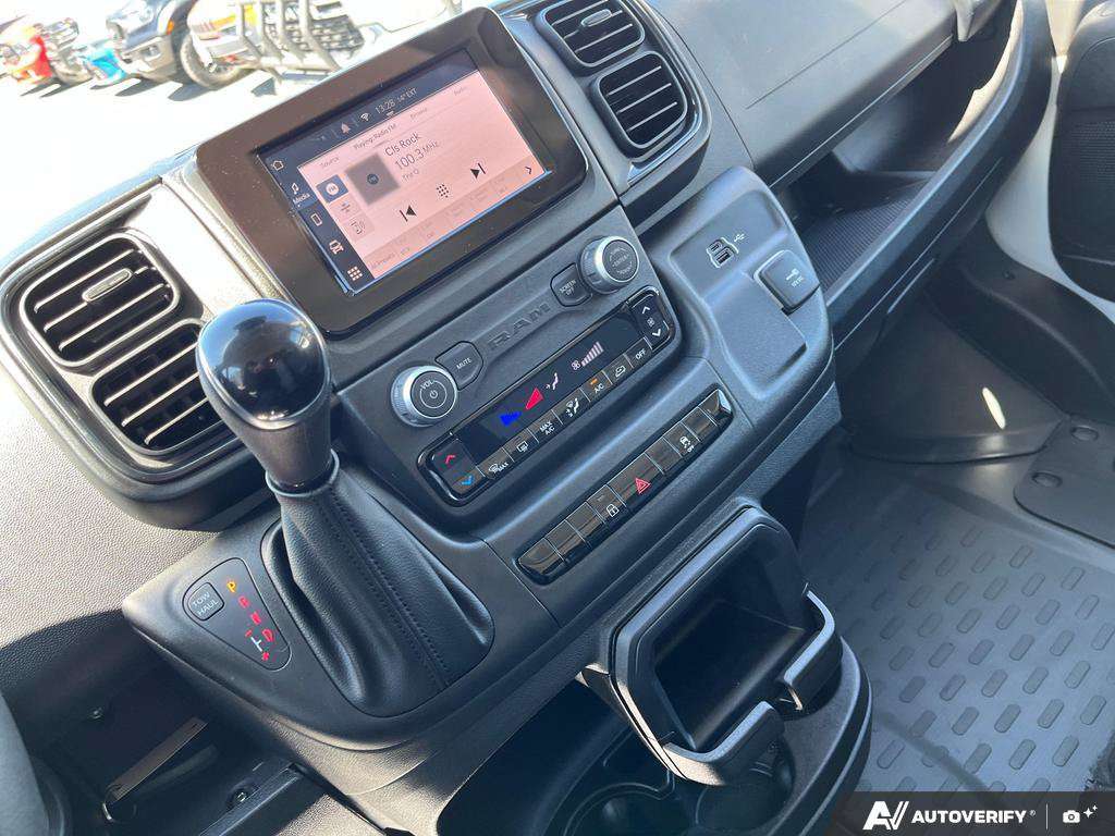 2025 Ram ProMaster Cargo Van — photo 18 of 23