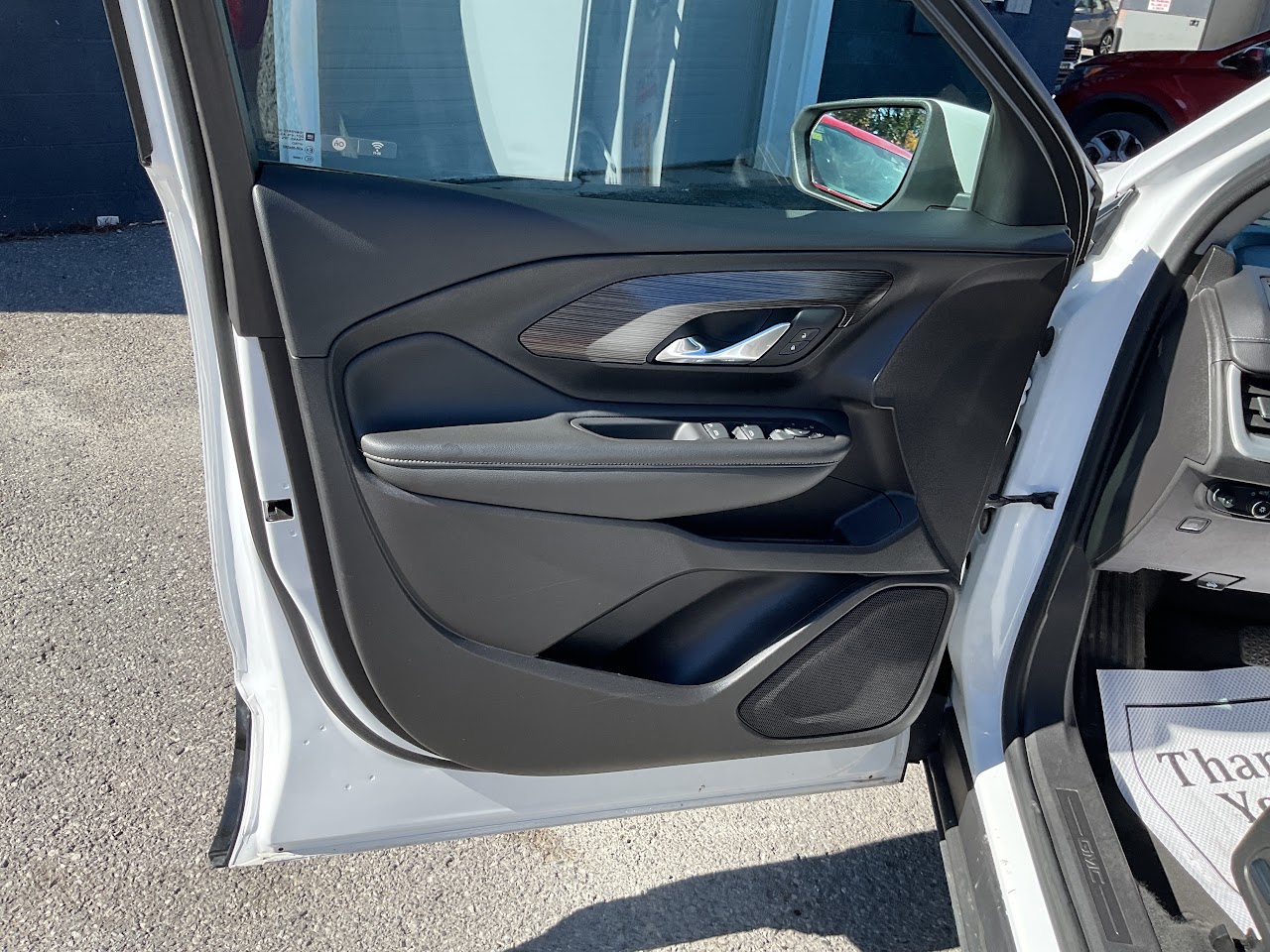 2024 GMC Terrain — photo 22 of 34