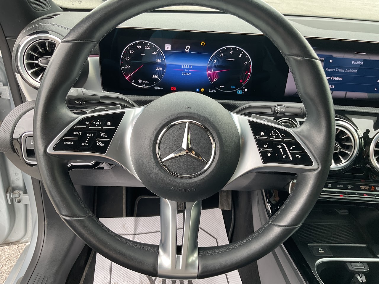 2025 Mercedes-Benz CLA-Class — photo 26 de 34