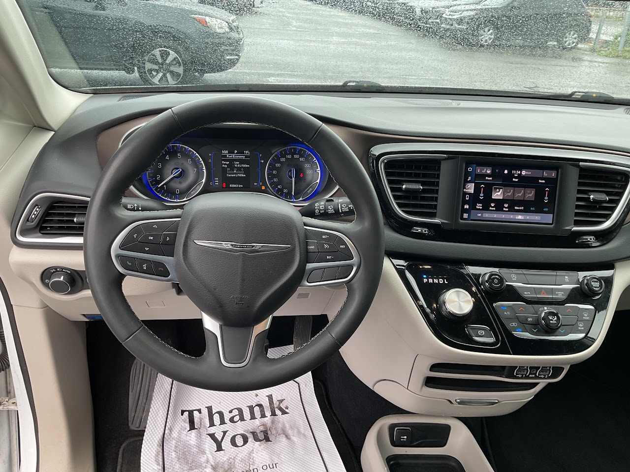2023 Chrysler Grand Caravan — photo 23 of 34