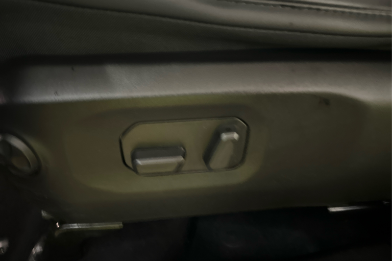 2025 Jeep Wrangler — photo 24 de 25