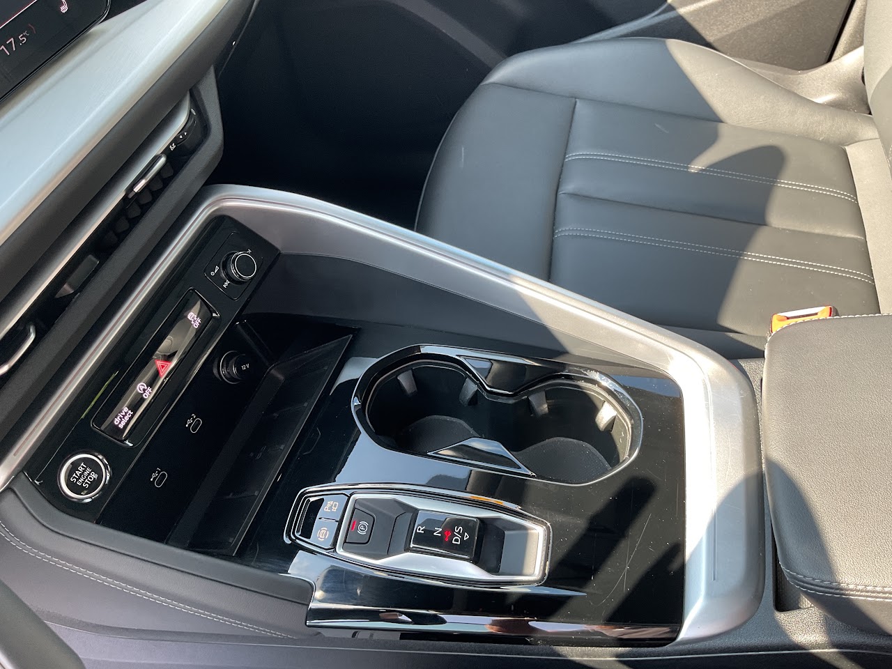 2025 Audi Q5 — photo 29 of 34