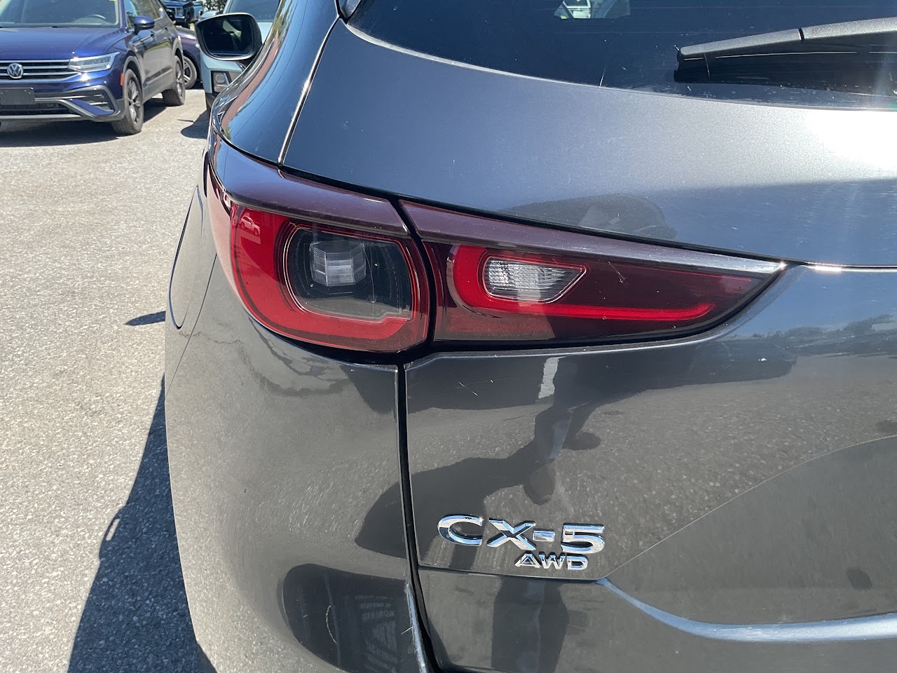 2025 Mazda CX-5 — photo 17 of 34