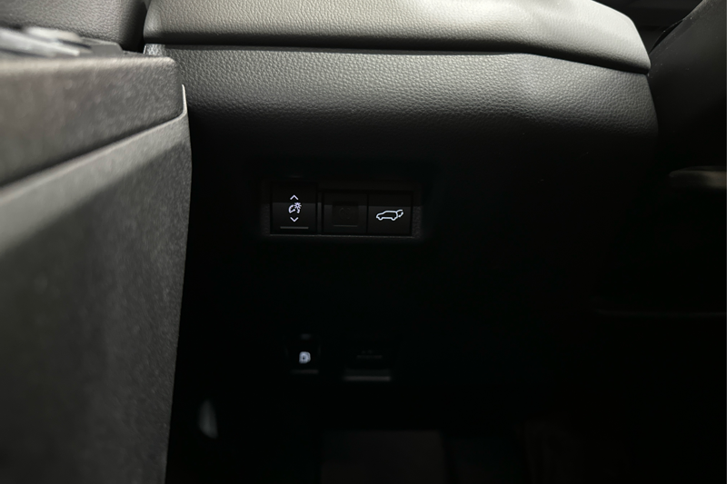 2026 Toyota RAV4 — photo 28 of 28