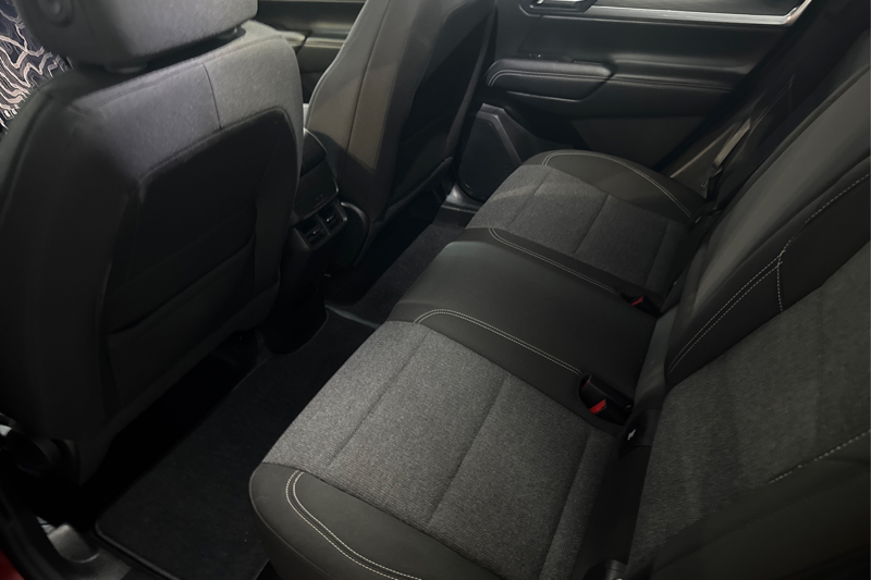 2025 GMC Terrain — photo 11 of 34