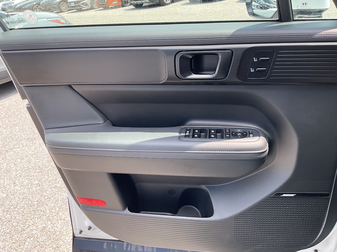 2024 Hyundai Santa Fe — photo 30 of 34