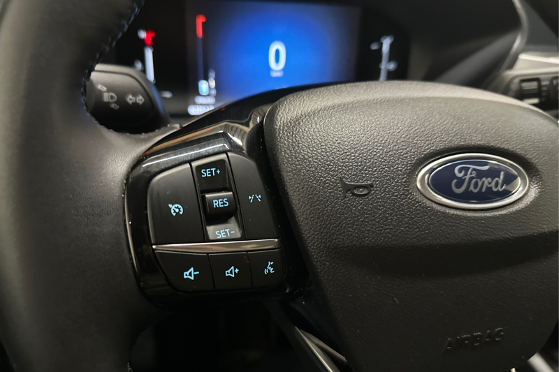 2025 Ford Escape — photo 28 de 32