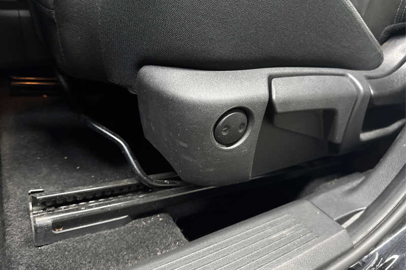2025 Nissan Rogue — photo 30 of 33