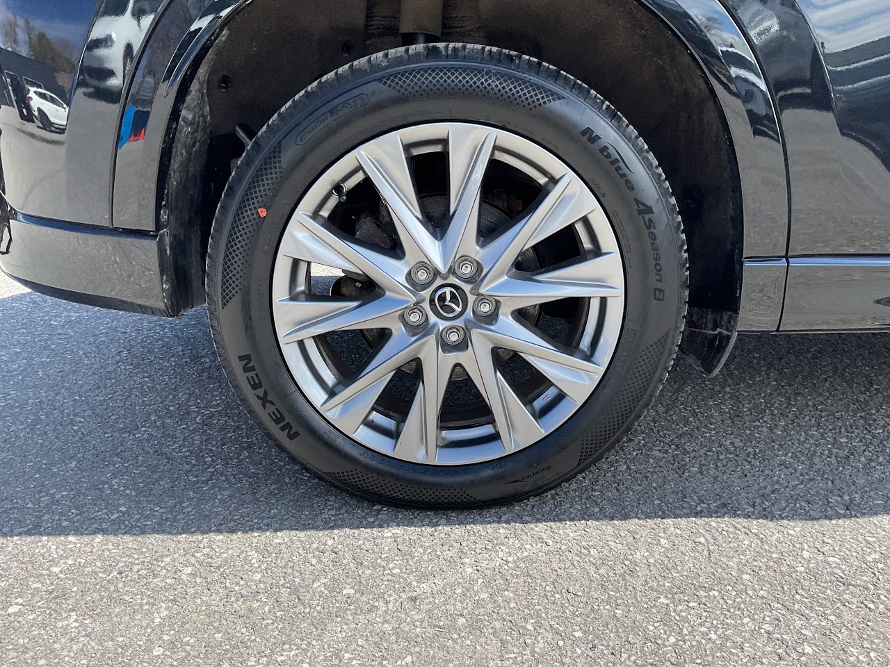 2025 Mazda CX-5 — photo 10 of 33