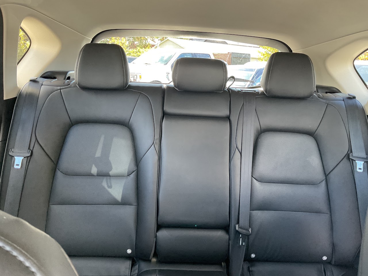 2025 Mazda CX-5 — photo 31 of 33