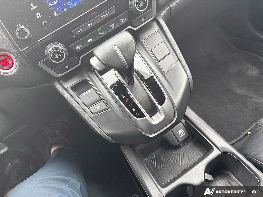 2017 Honda CR-V — photo 20 of 25