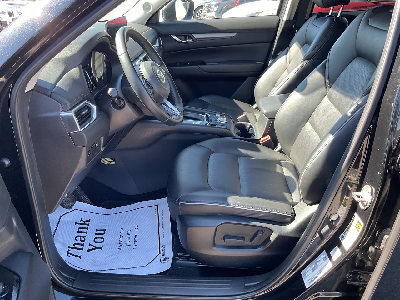 2025 Mazda CX-5 — photo 37 of 42