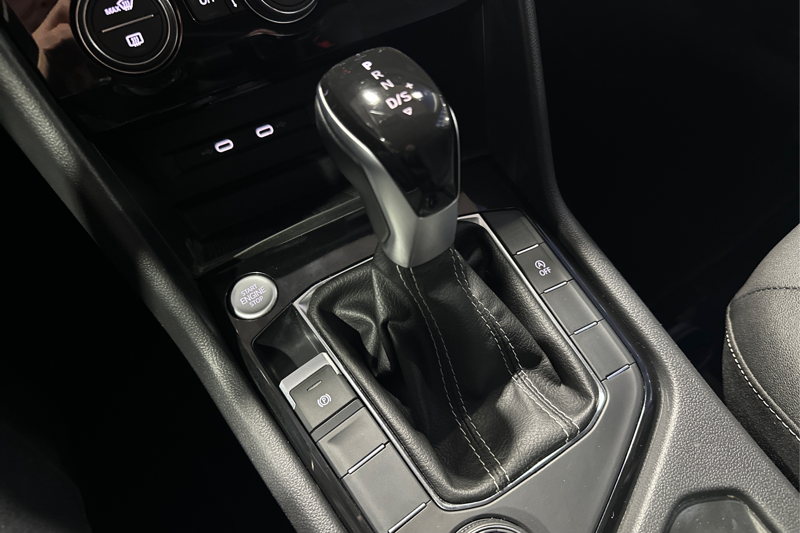 2024 Volkswagen Taos — photo 32 of 34