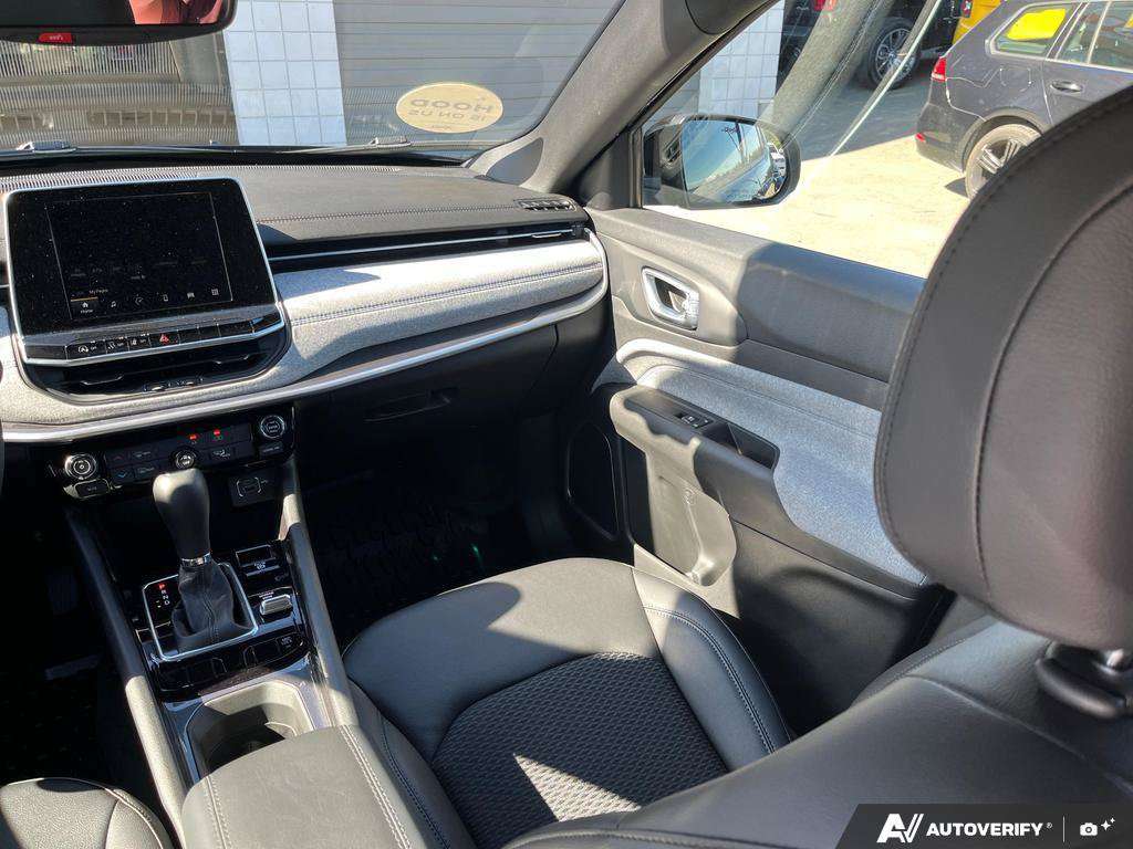 2026 Jeep Compass — photo 25 of 25