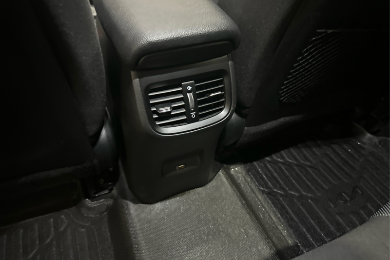 2023 Kia Forte Sedan — photo 20 of 32