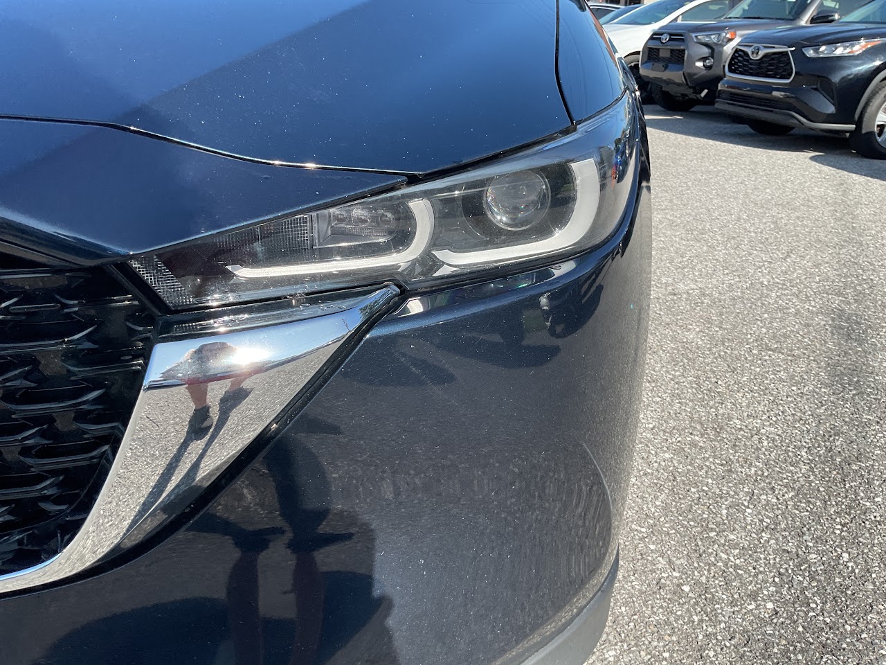 2025 Mazda CX-5 — photo 15 of 34