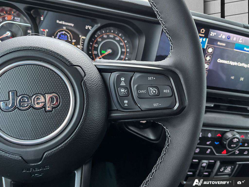 2025 Jeep Wrangler — photo 16 of 25