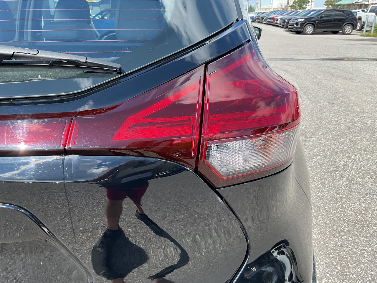 2023 Nissan Kicks — photo 17 of 34