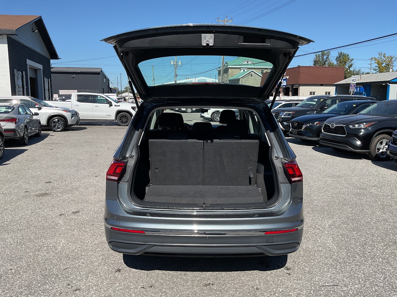 2024 Volkswagen Tiguan — photo 9 de 34