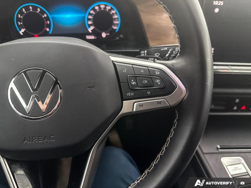 2024 Volkswagen Atlas — photo 16 of 25