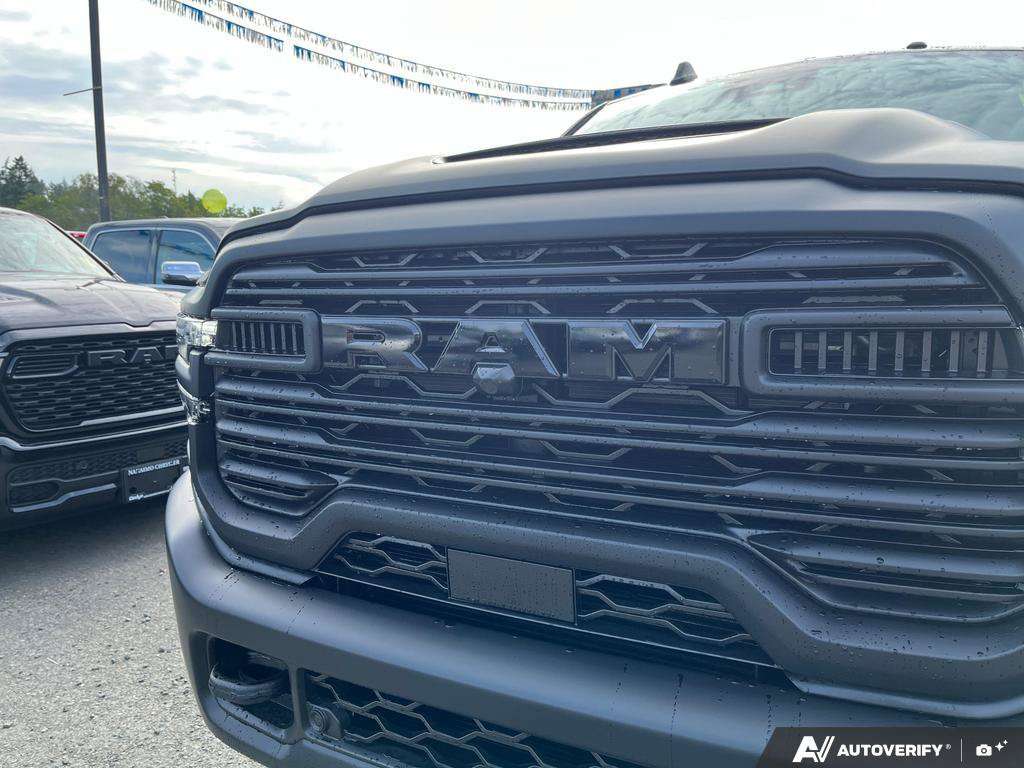 2026 Ram 3500 Crew Cab — photo 9 of 25