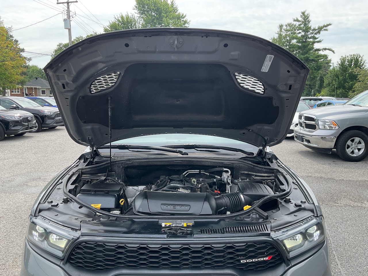 2025 Dodge Durango — photo 22 of 34
