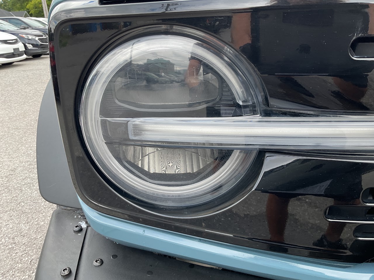2022 Ford Bronco — photo 13 of 33