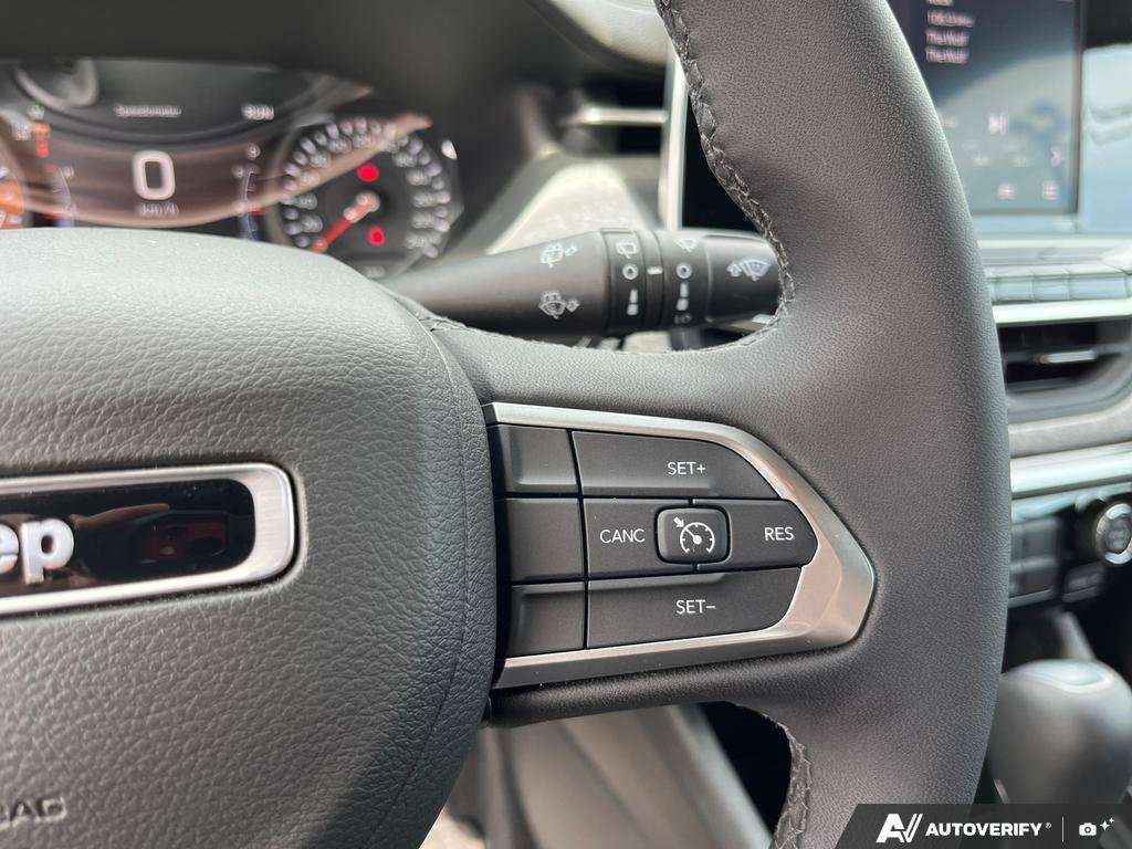 2025 Jeep Compass — photo 16 of 25