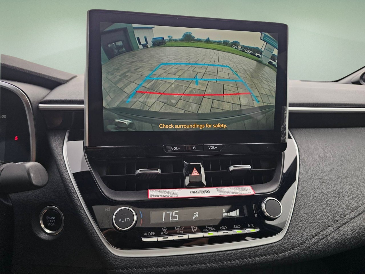 2025 Toyota Corolla — photo 9 de 21