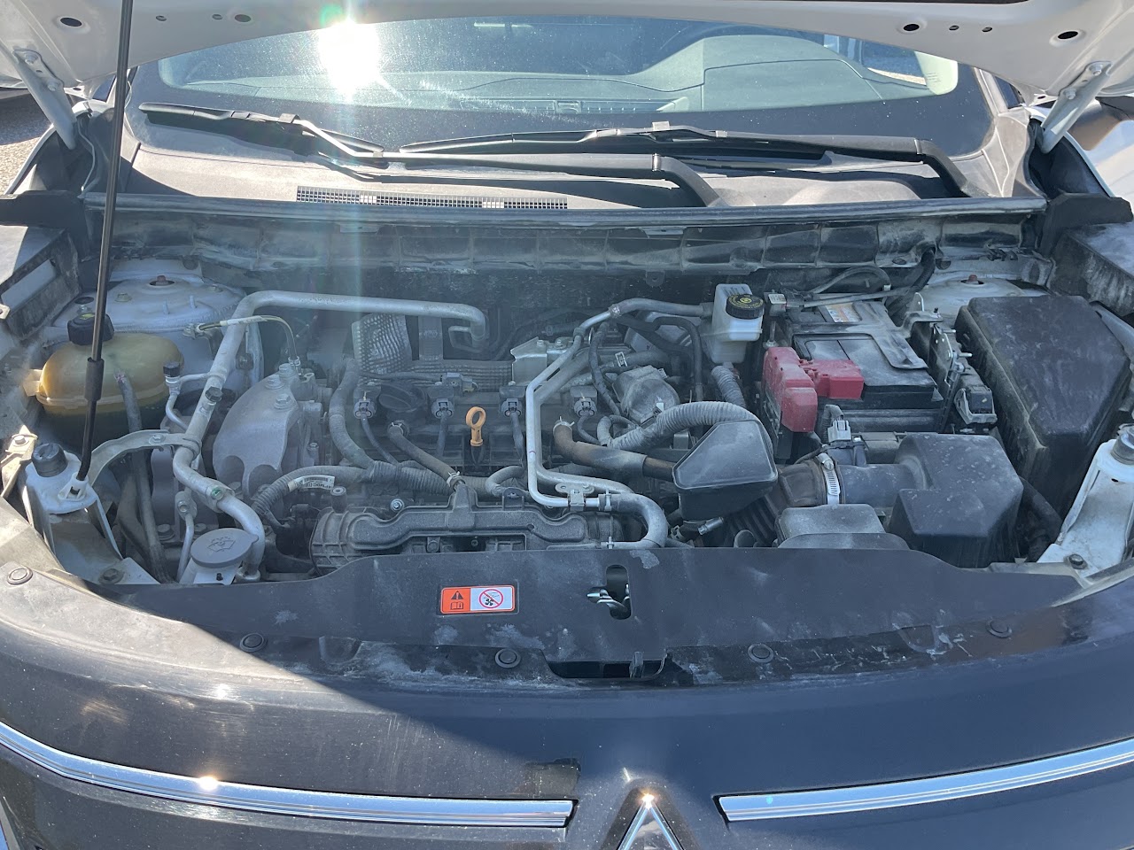 2025 Mitsubishi Outlander — photo 31 of 32