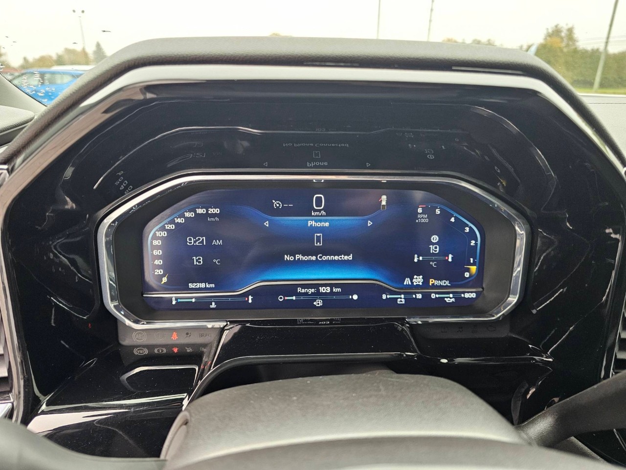 2025 Chevrolet Silverado 1500 — photo 14 of 24