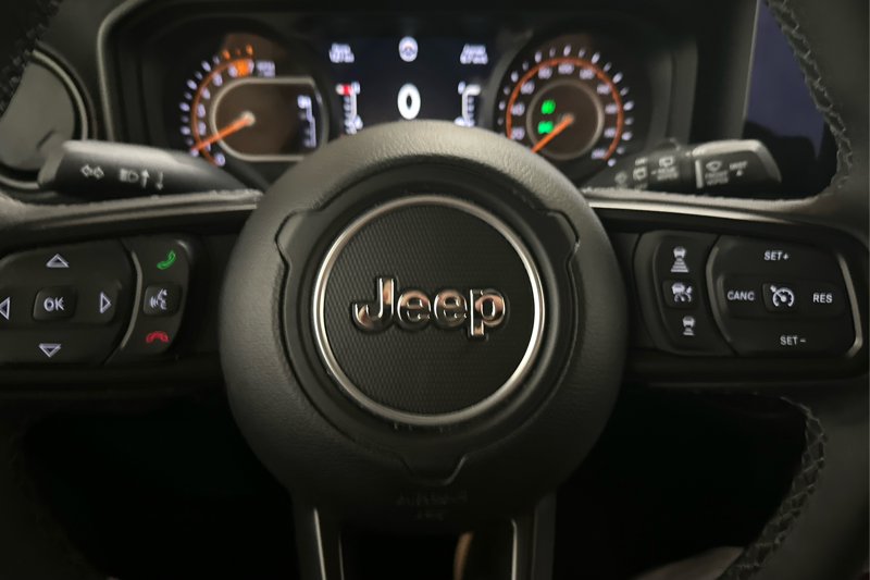 2025 Jeep Wrangler — photo 11 de 25