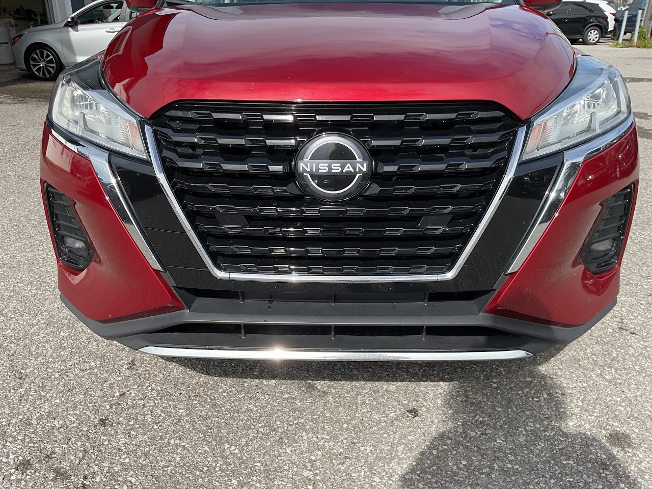 2025 Nissan Kicks Play — photo 18 of 34