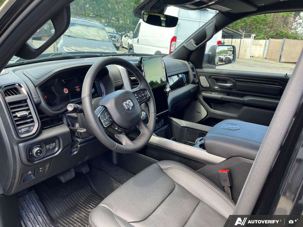 2026 Ram 1500 — photo 13 of 25