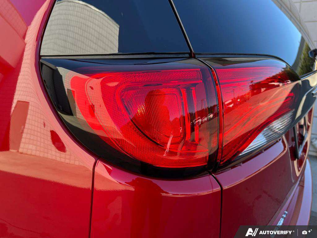 2026 Chrysler Grand Caravan — photo 11 of 25