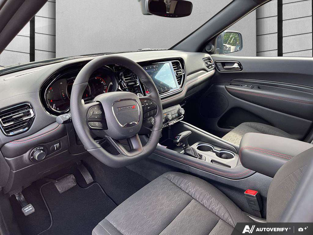 2025 Dodge Durango — photo 13 de 25