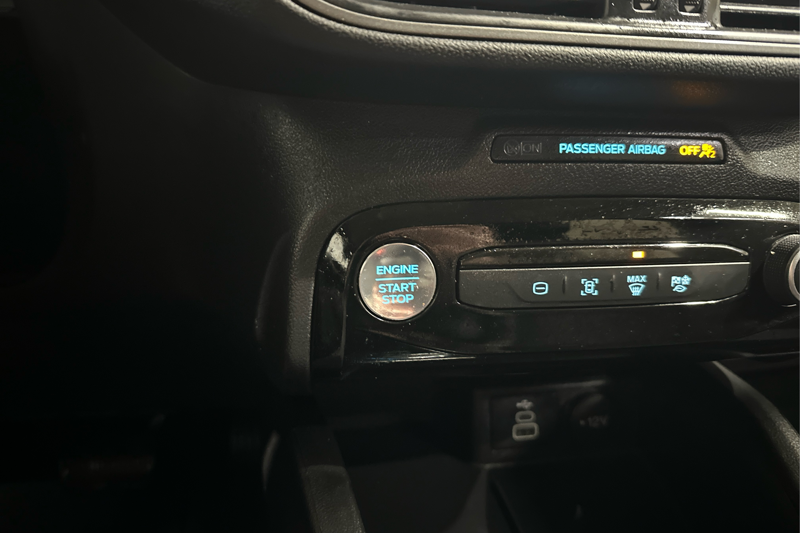 2024 Ford Escape Plug-in Hybrid — photo 24 de 29