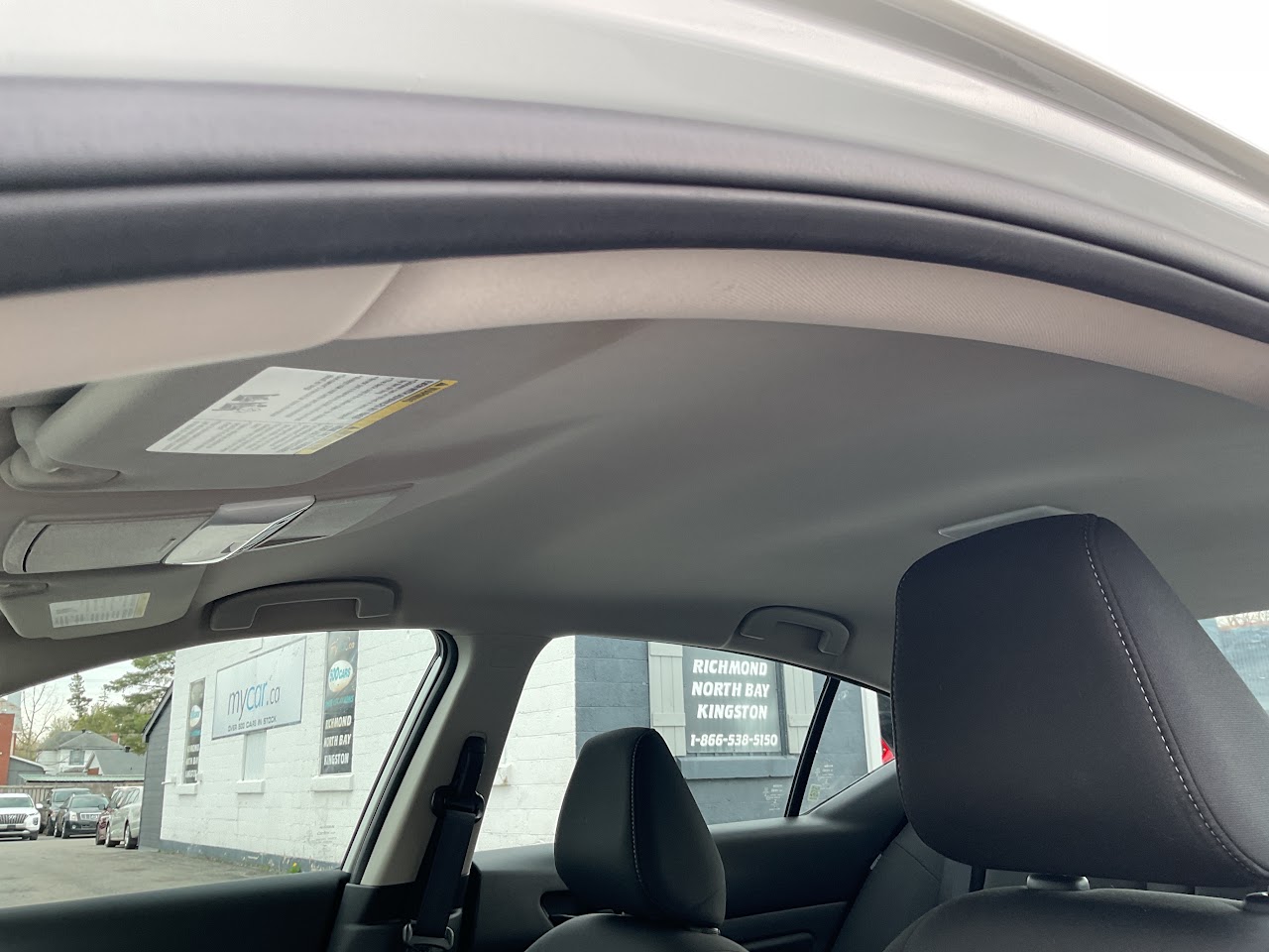 2025 Nissan Altima — photo 30 of 32