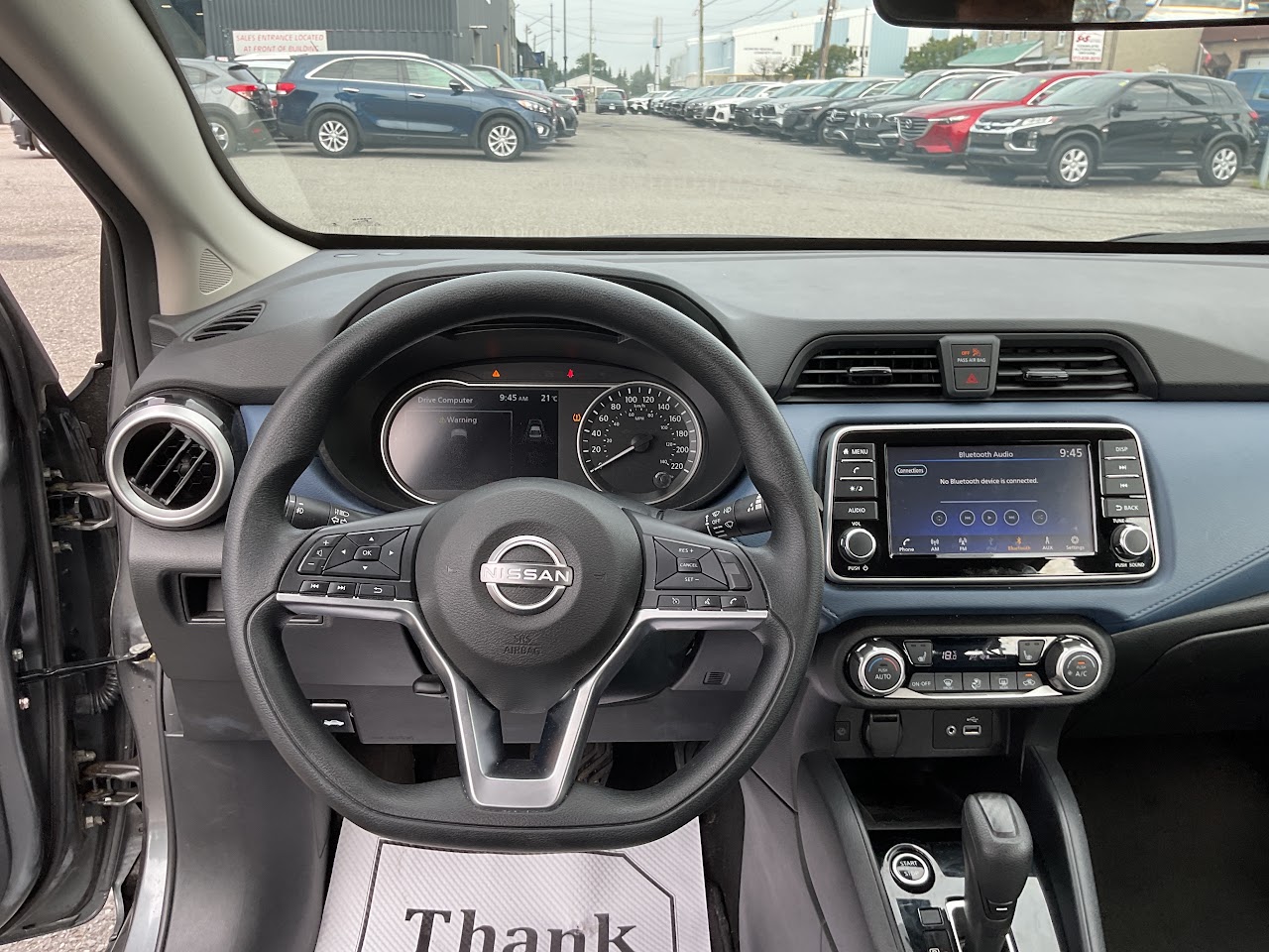 2025 Nissan Versa — photo 23 of 33