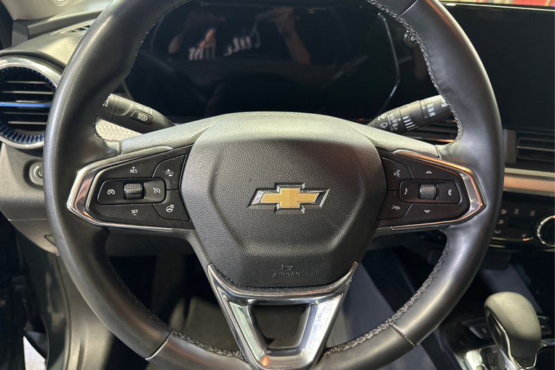 2025 Chevrolet Trax — photo 13 of 33