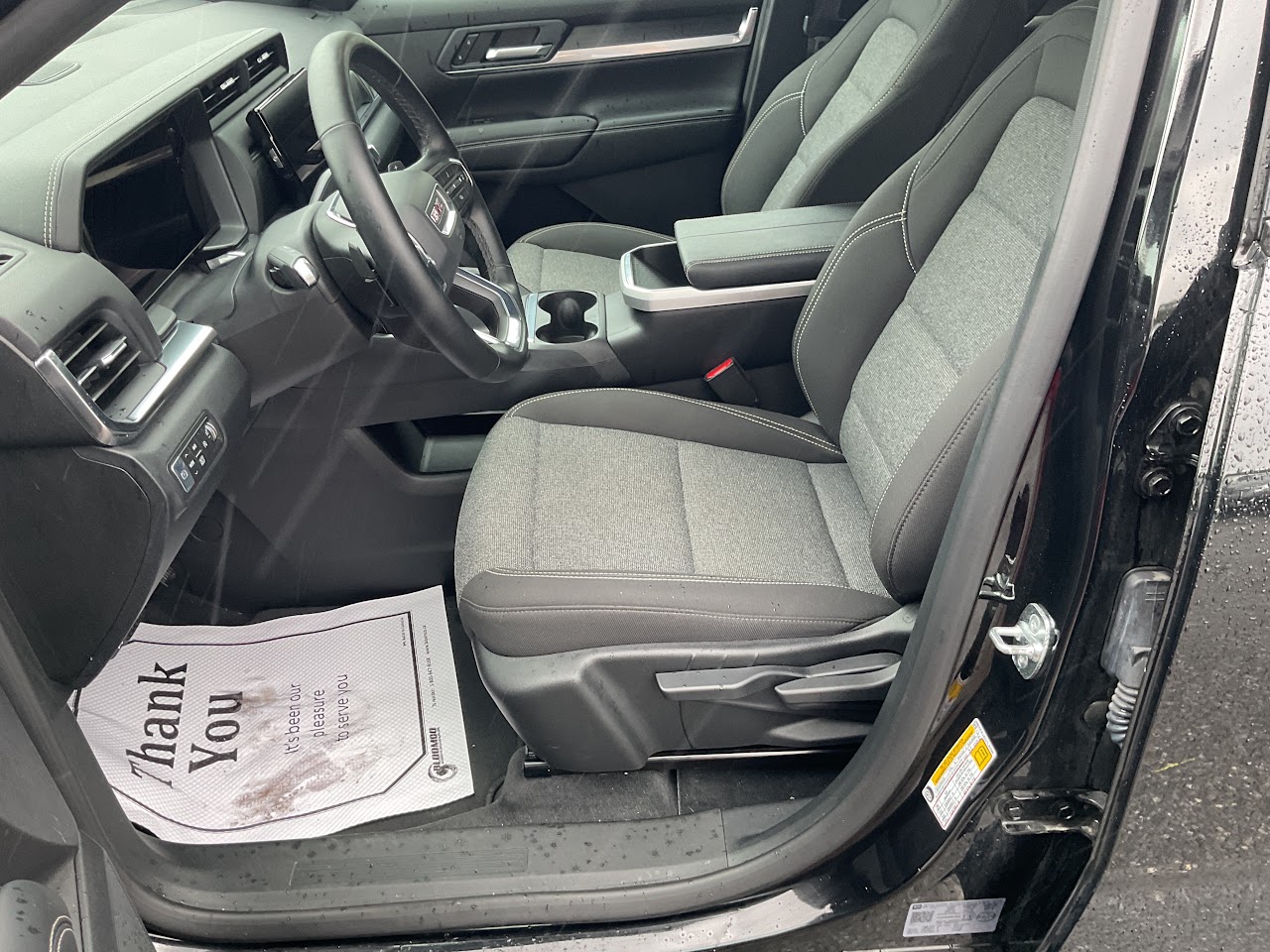 2026 GMC Terrain — photo 20 of 34